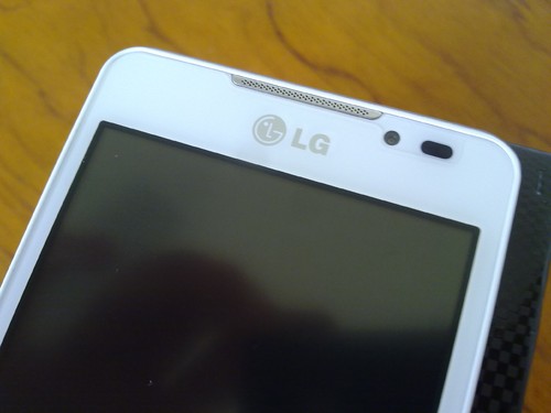  HATASIZ LG P725 OPTİMUS 3D MAXX BEYAZ LG TR GARANTİLİ ***650 TL****
