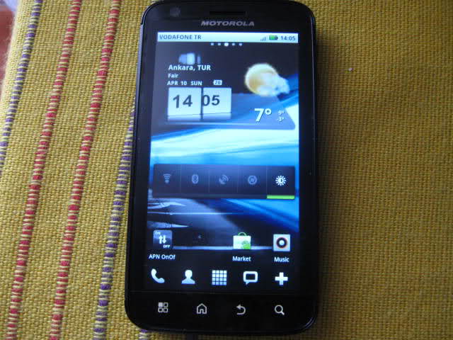  Motorola Atrix 4G İncelemem (Detaylı olarak inceleme)