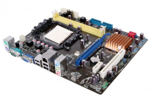 PSU kaliteli değil lakin ekran kartı lazım tavsiyeniz