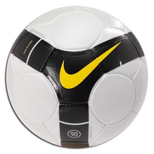  BU FUTBOL TOPUNU EN UCUZ NEREDEN ALABİLİRİM ?