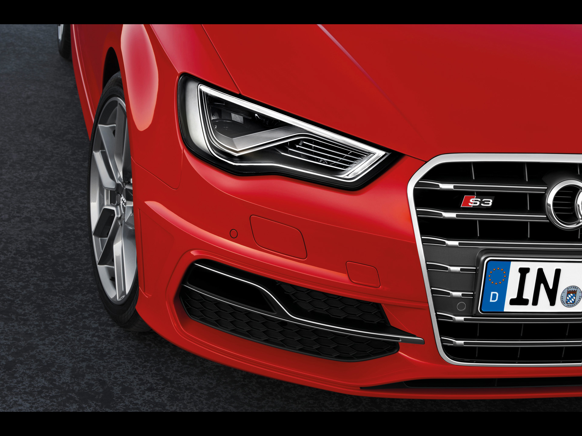  2013 Yeni Audi A3 (Yeni Resimler)