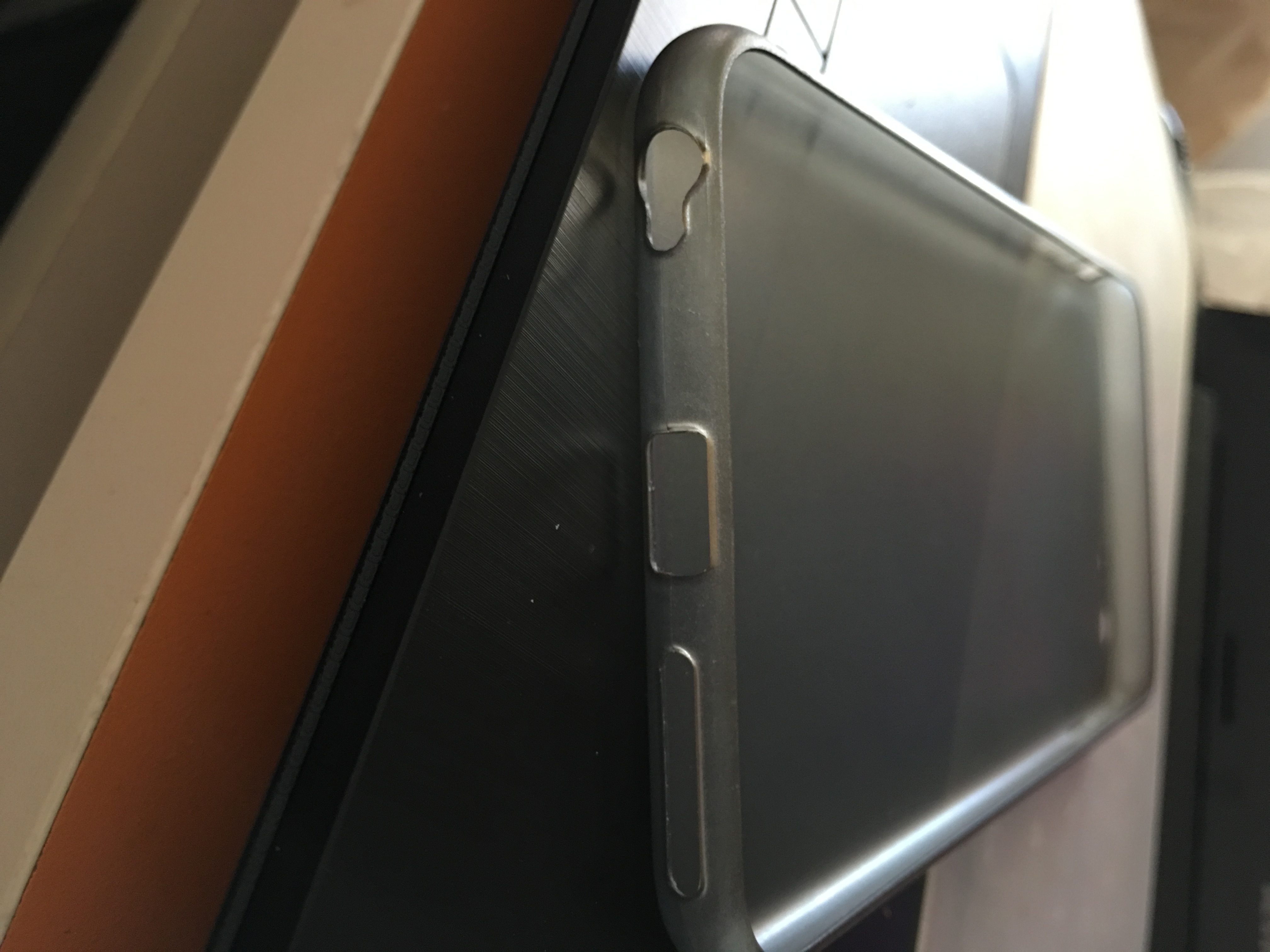 iphone 6 nin kilifi 6s e uyuyor mu