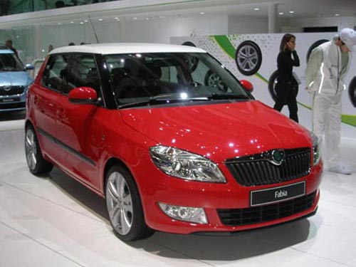  SEAT İBİZA SPORT COUPE  1.2 TSİ DSG ALİNİRMİ?