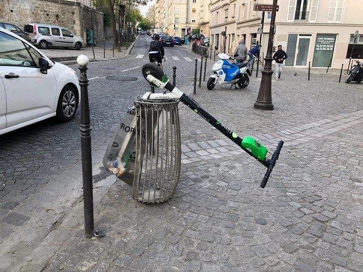 Paris, İstanbul’da da tepki gören kiralık e-scooter’ları yasakladı!