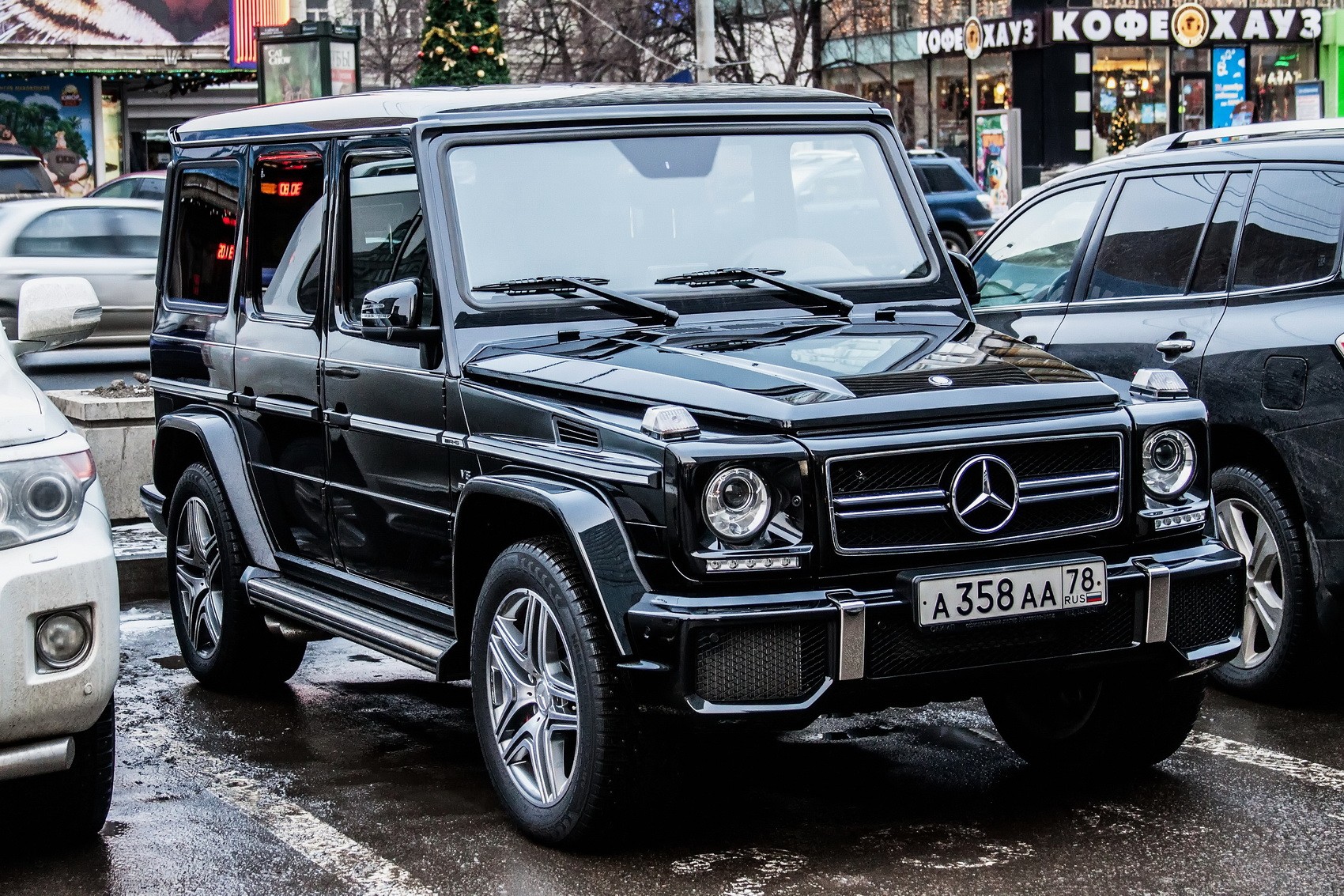  Mercedes G65 AMG 675 000 Euro