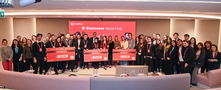 Vodafone 'Bi' Düşünsene' fikir maratonu şampiyonları belli oldu