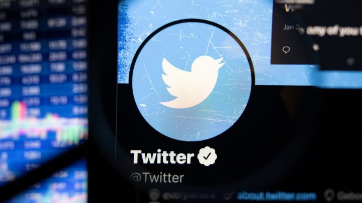 Düğmeye basıldı: Askıya alınan 60 bin Twitter hesabı geri dönüyor