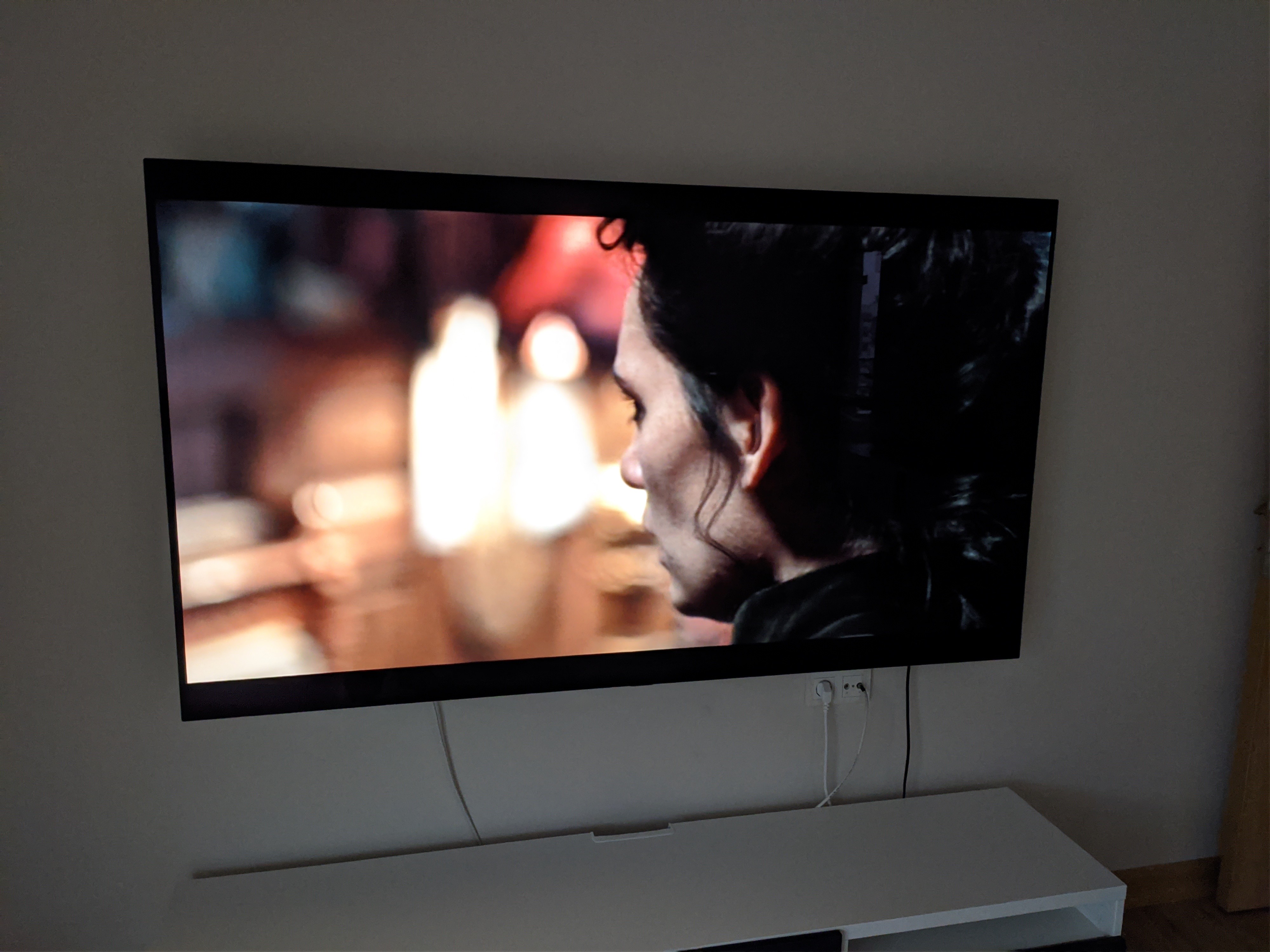 Телевизоры LG 2022. LG OLED c9 пульт. LG телевизоры 2019. Выход телевизора OLED c2.