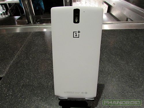  *** Amiral Gemisi Katili OnePlus One Tanıtıldı ***