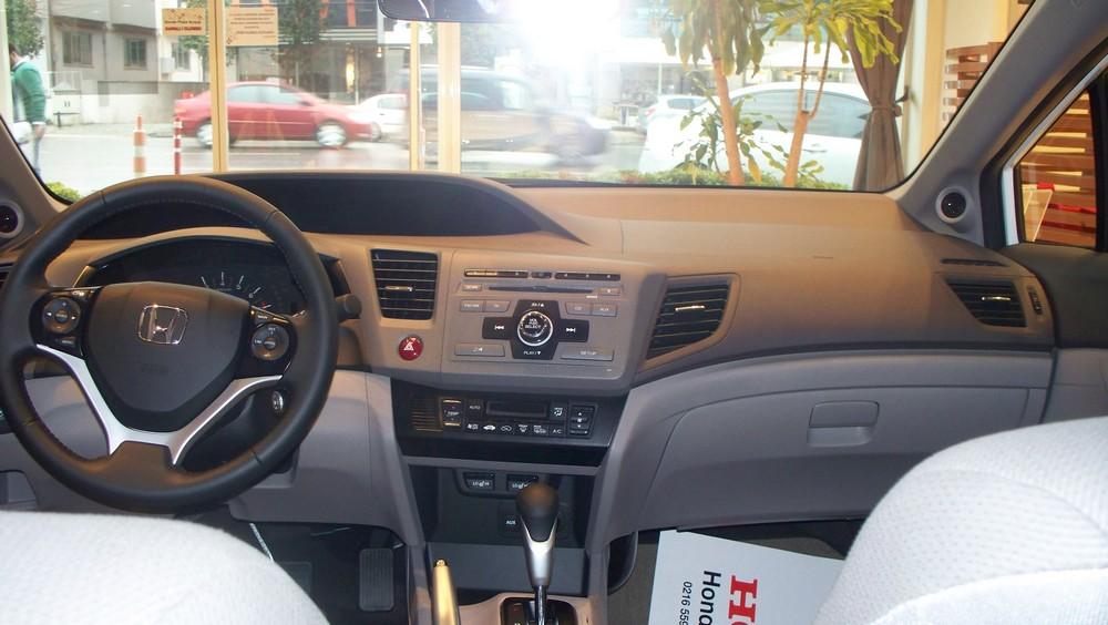  Yeni Honda Civic & Yeni Elantra - Fotoğrafları Ekledim