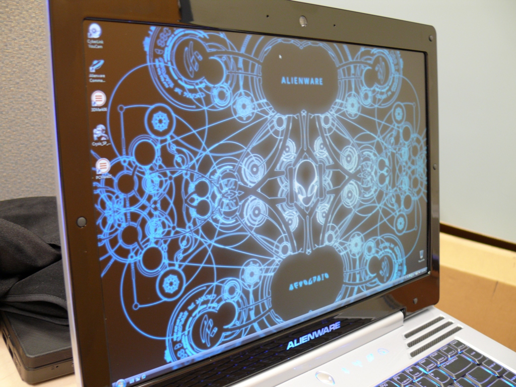  .::Alienware Area-51 m15x Notebook Review & Tests::.