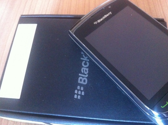  Blackberry 9800 Torch (temiz,az kullanılmış,kutulu)