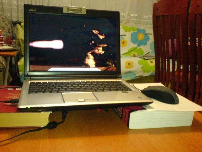  ASUS F8 KULLANICILARI DERNEĞİ