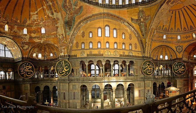 Ayasofya'ya giriş 100 liraya , Pamukkale'ye giriş 80 liraya çıktı