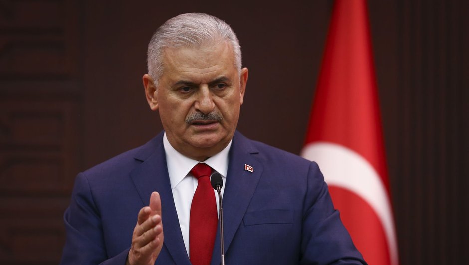 Başbakan Yıldırım'a fahri doktora unvanı verildi