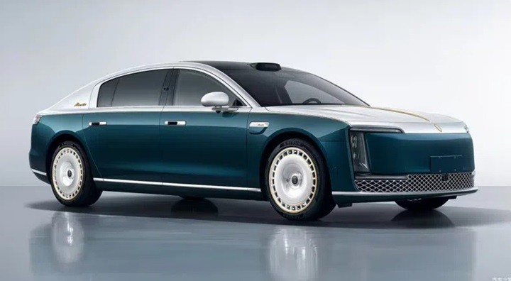 300 bin dolarlık Çinli dev: Rolls-Royce’a rakip Maextro S800 Grand Design