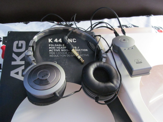  Creative Zen Vision M 30 GB & AKG K440NC