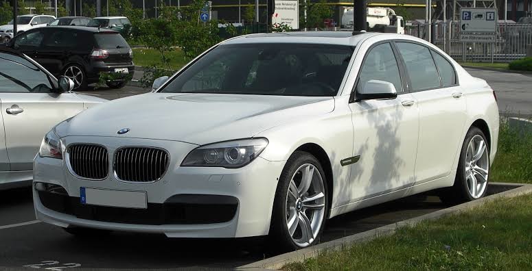 Vw CC' mi sattim. BMW 520i F10 aldım