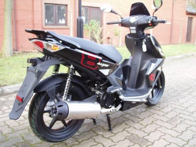  'Honda spacy 110' - 'Kymco super 8' Hangisi ?