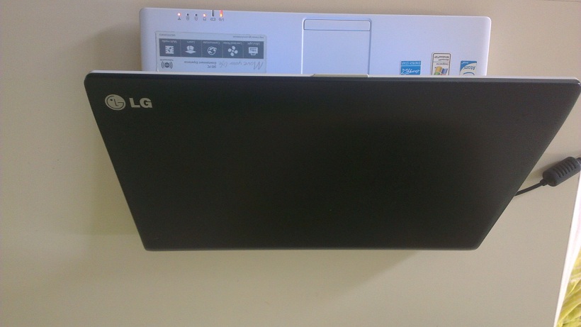  Satılmıştır - LG X110 Netbook