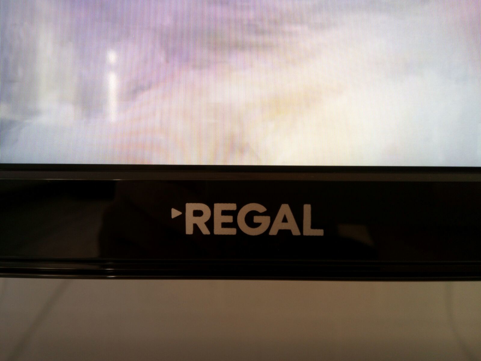 REGAL 50R5020U 50" 4K LED TV hakkında bilgisi olan?