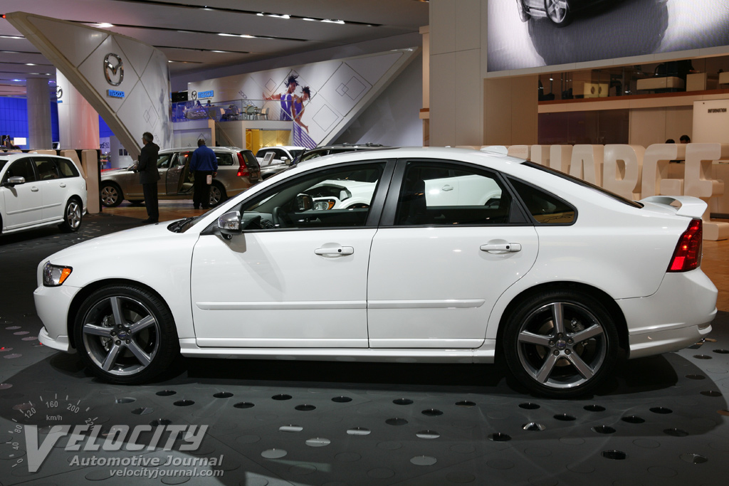  JETTA TDİ- VOLVO S40 D2?