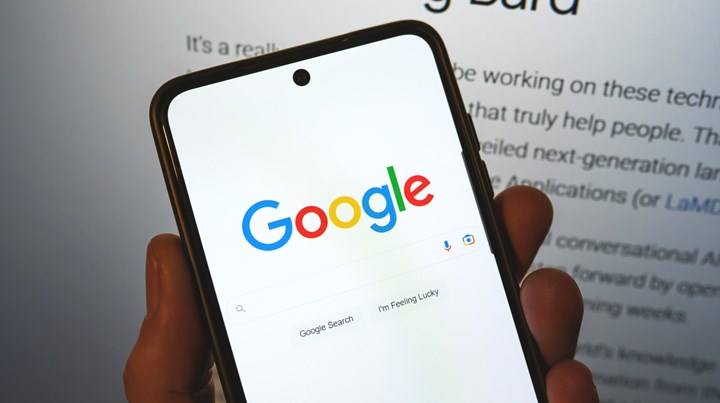 Google, yapay zeka destekli yeni bir arama motoru geliştiriyor