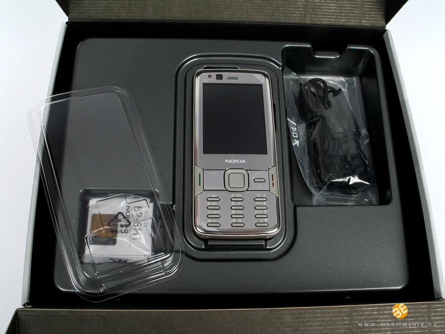  ^^ Nokia N82 | S60 3.1 - 2.4' QVGA LCD | 5MP - Xenon Flash - AF | WLAN - GPS ^^