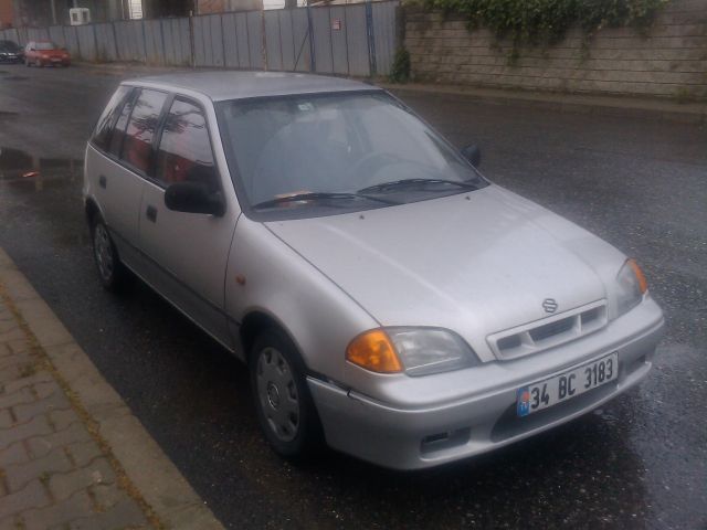  2000 Model Suzuki Swift Otomatik 65.000km'de / 10.750TL