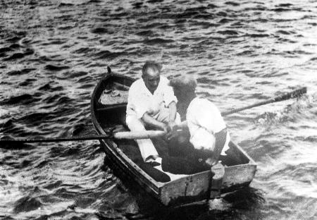  Atatürk'ün ilk defa yayınlanan fotoğrafları