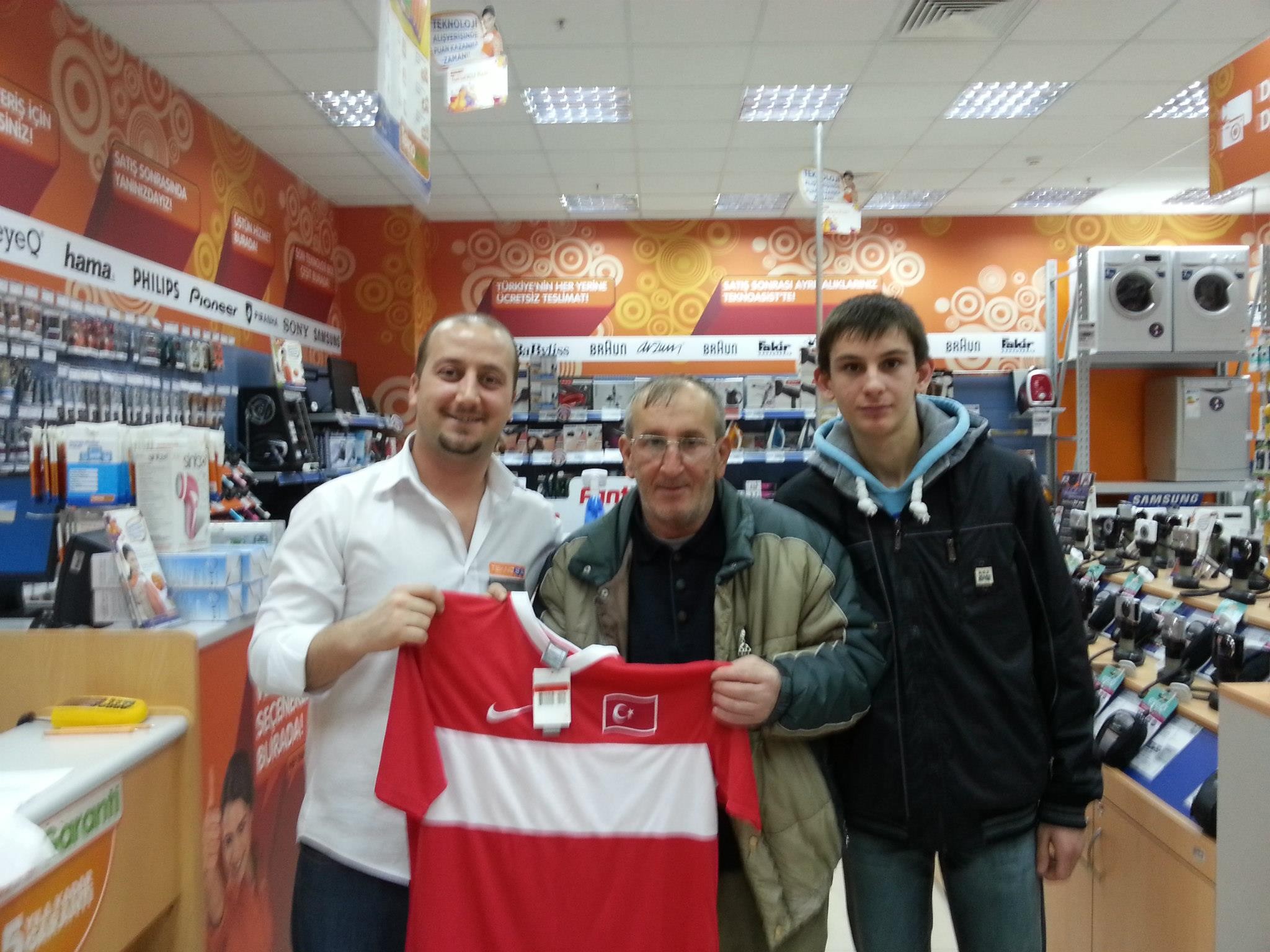  teknosa turuncu şans ödül kazanan var mı