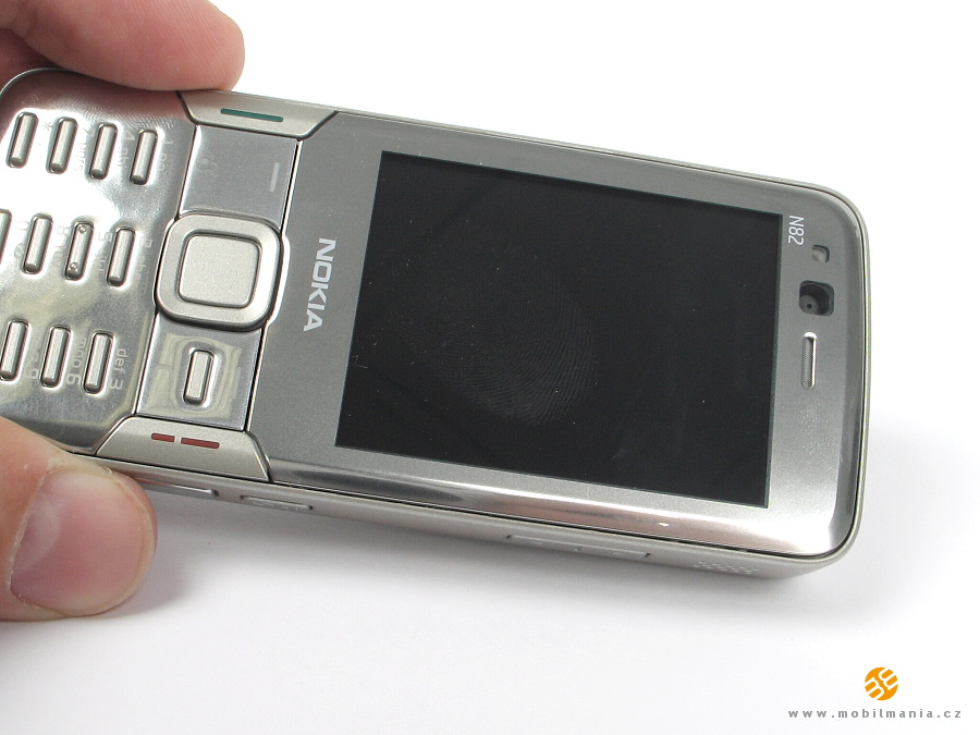  ^^ Nokia N82 | S60 3.1 - 2.4' QVGA LCD | 5MP - Xenon Flash - AF | WLAN - GPS ^^