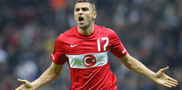  Burak Yılmaz'a milli darbe