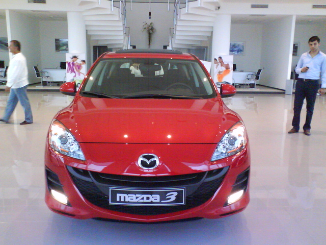  Yeni Mazda3 Showroom'da!!