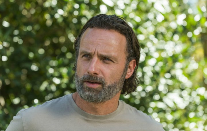 The Walking Dead yaratıcısı, Rick Grimes filminin diziden farklı olacağını söylüyor