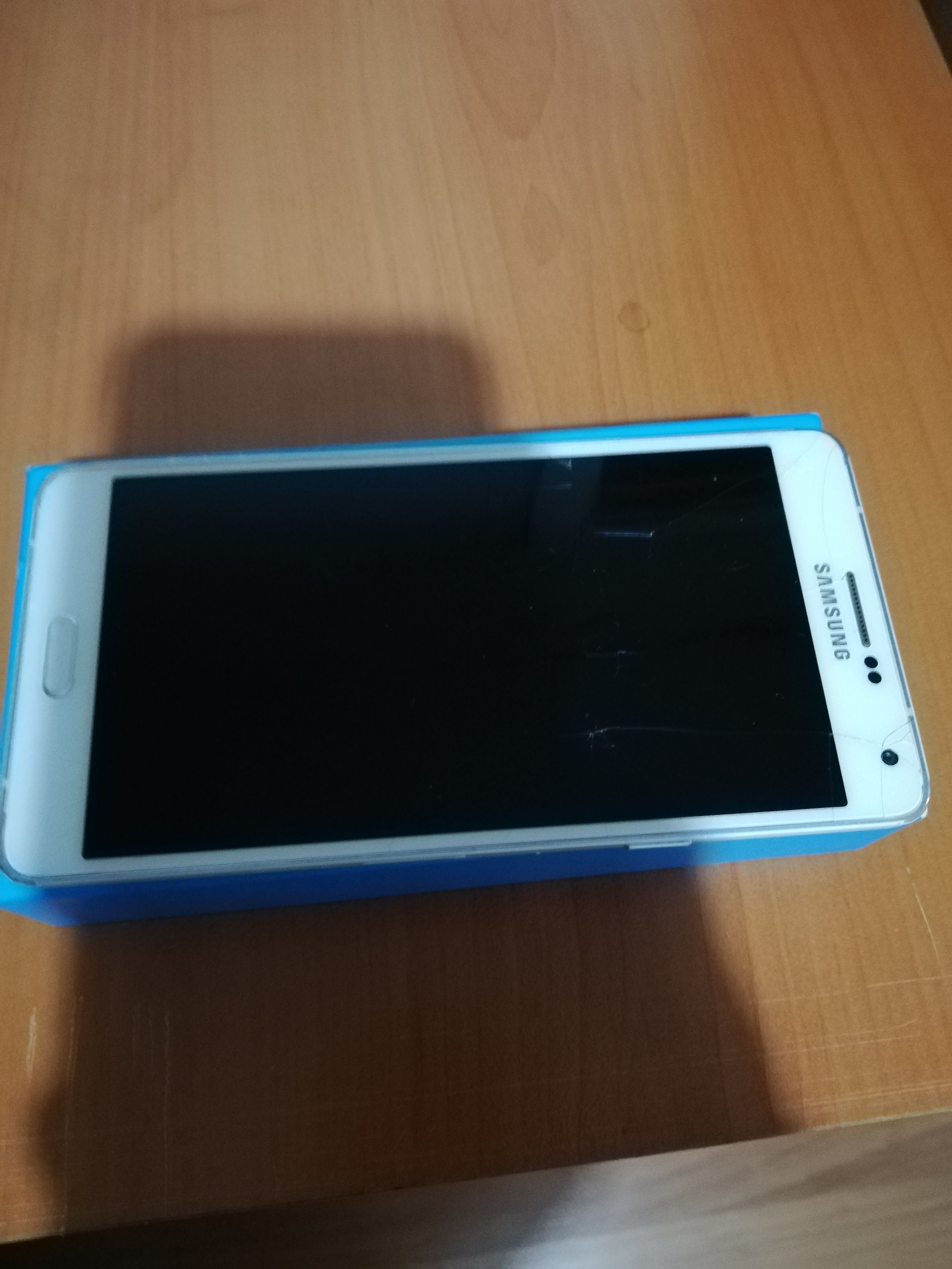 SATILIK Samsung Galaxy A7 2015 SM A700FG Resime gitmek i§in tıklayın