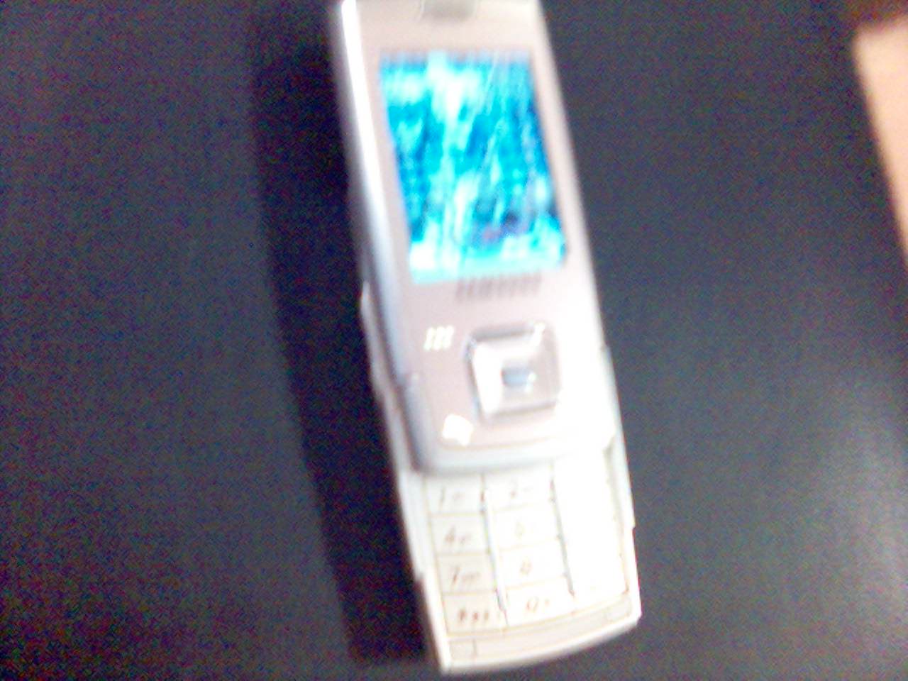 SAMSUNG E900 GOLDEN 1 haftalık 400YTL.