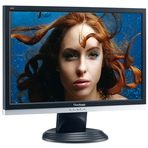  8 adet sıfırdan farksız LCD Monitor 17 ve 16 inç