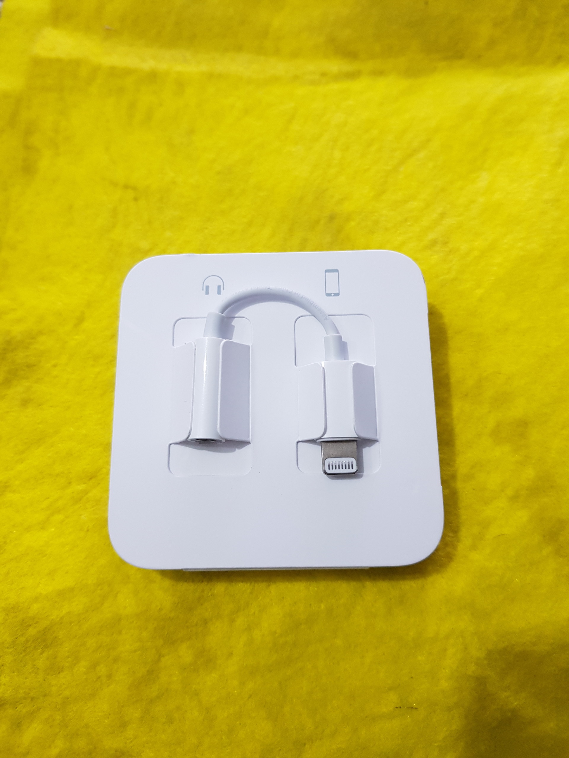 İPHONE 8 PLUS KUTU ÇIKMASI KULAKLIK VE AUX KABLOSU SIFIR + ÜCRETSİZ KARGO 