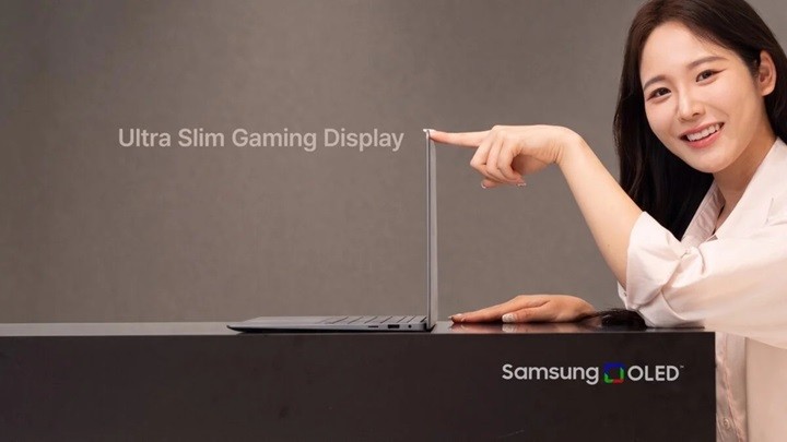 Samsung, laptoplar için ultra ince OLED panelini tanıttı
